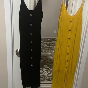 Simple but sexy midi dresses !